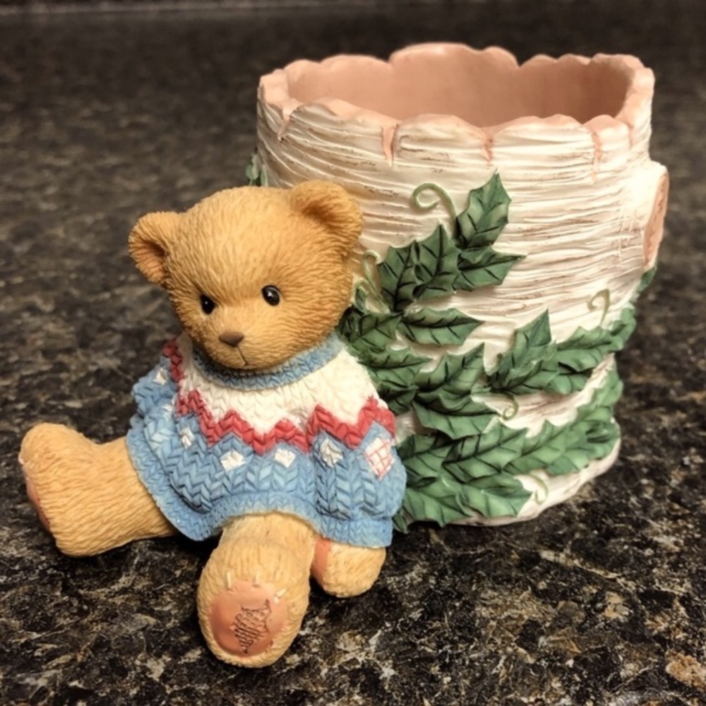 3/$15 ❤️ Cherished teddies bear candle holder